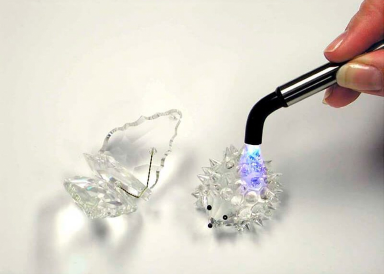 UV Adhesive for Glass Bonding Applications